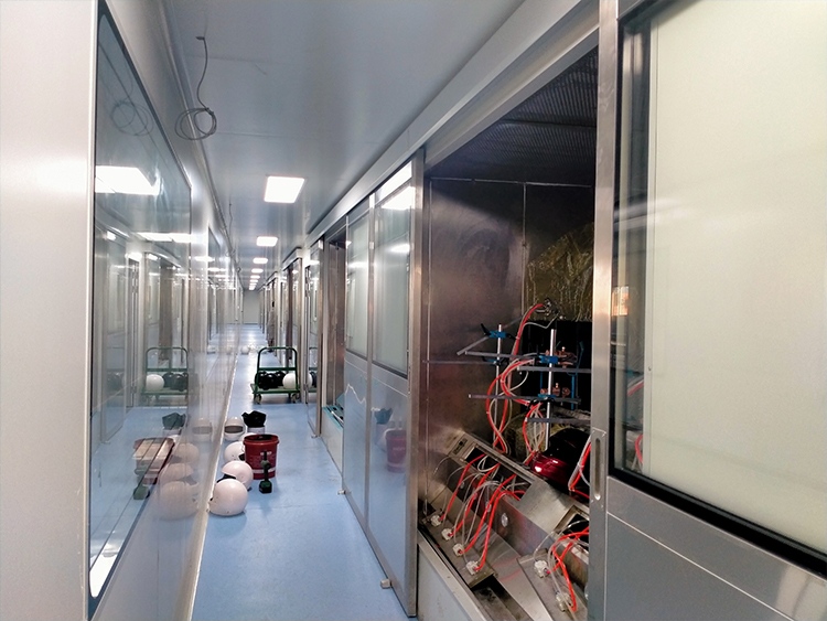 06噴漆線凈化車間.jpg 06噴漆線凈化車間.jpg